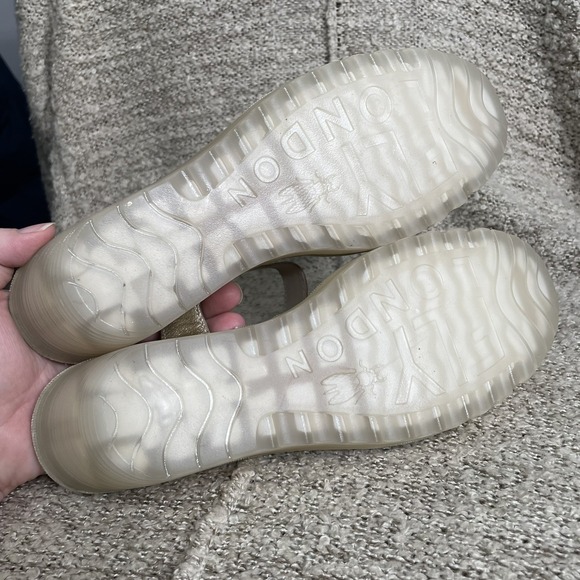 Fly London Metallic Gold Wedge Sandals - Picture 8 of 11